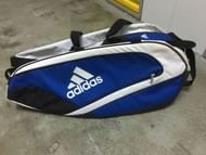 The two racquet compartments keep them safe at any temperature